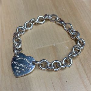 Please return to Tiffany bracelet